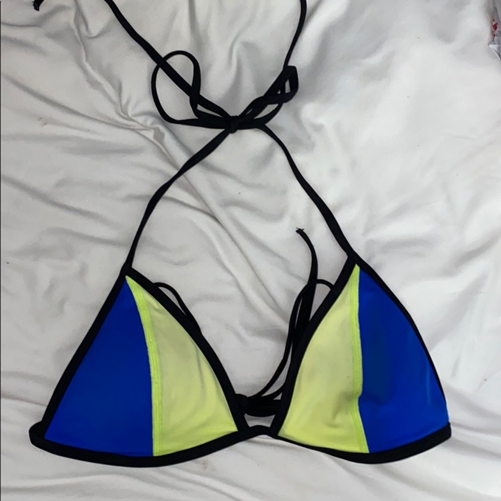 Bikini top